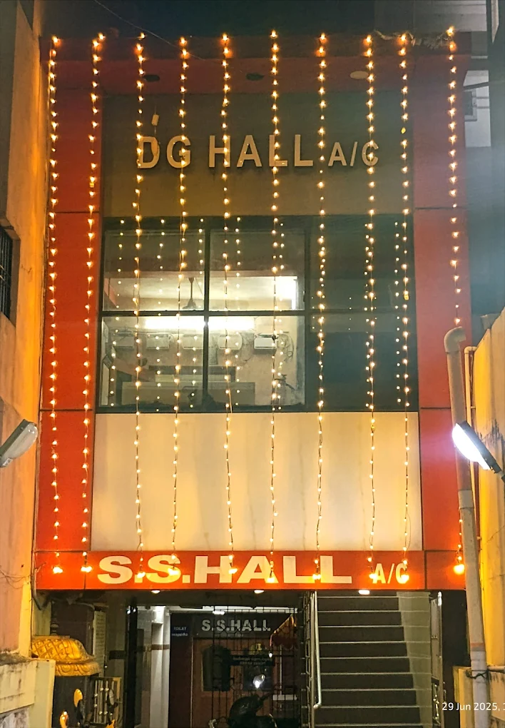 D.G. Hall S.S. Hall