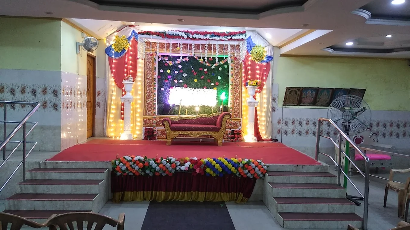 VS Mahal A/C