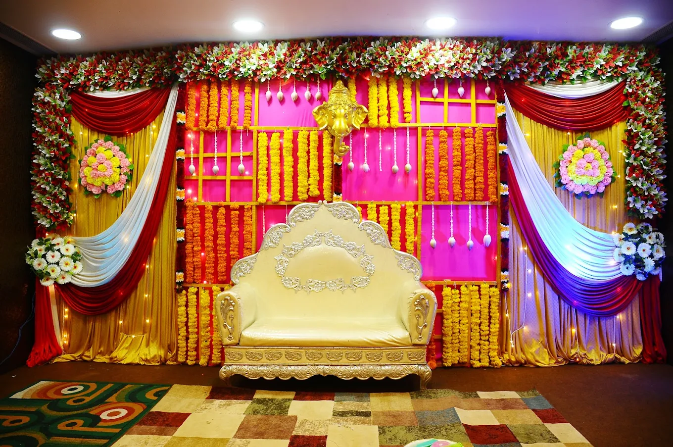 PR GRAND PALACE PARTY HALL