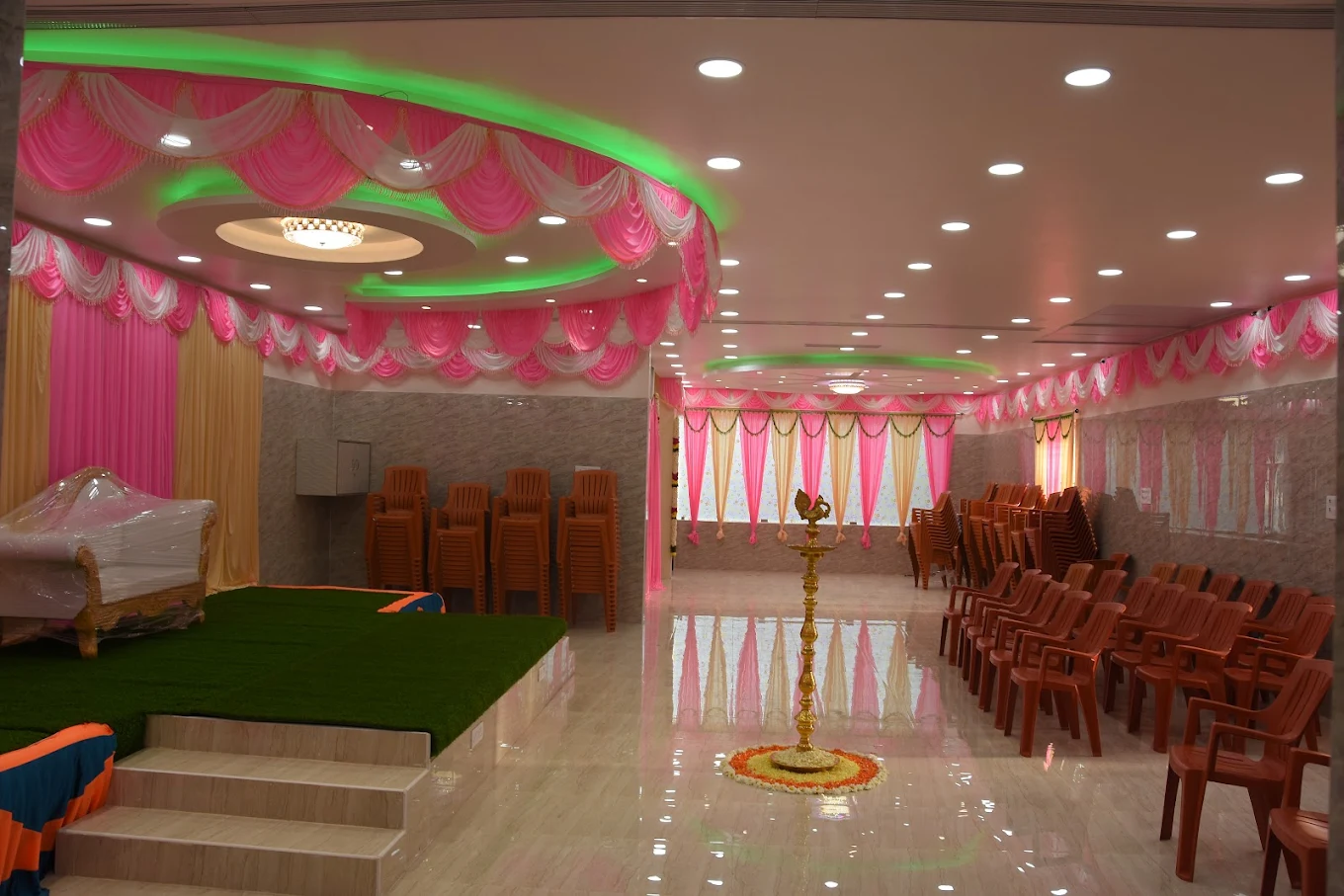 Ambattur vyabarigal sangam mini hall A/C